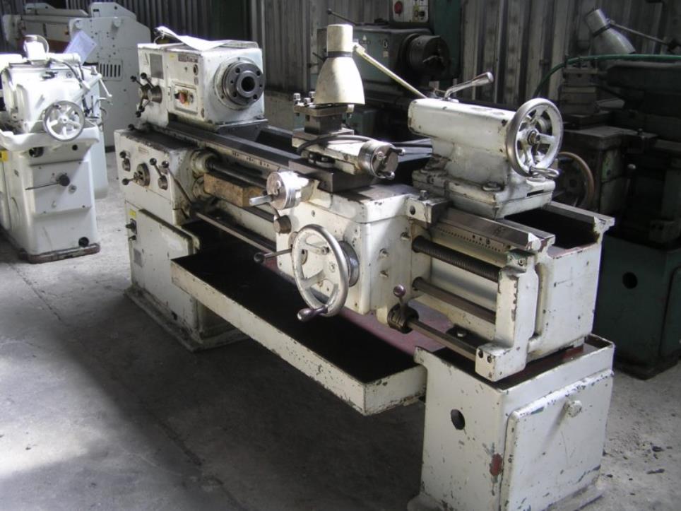 Robôs industriais-4